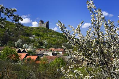 Hollókő-stock-foto