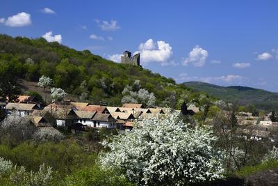 Hollókő-stock-foto