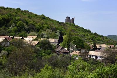 Hollókő-stock-foto