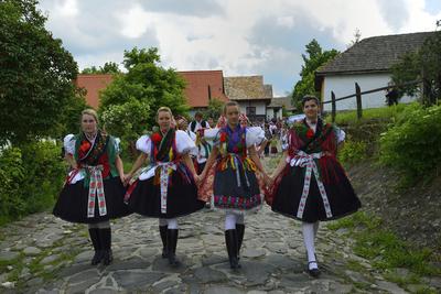 Hollókő-stock-foto