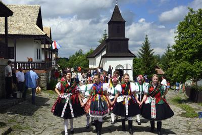 Hollókő-stock-foto