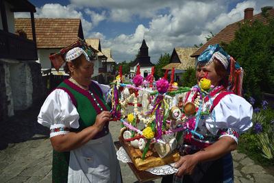 Hollókő-stock-foto