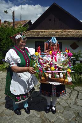 Hollókő-stock-foto