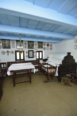 Hollókő-stock-foto