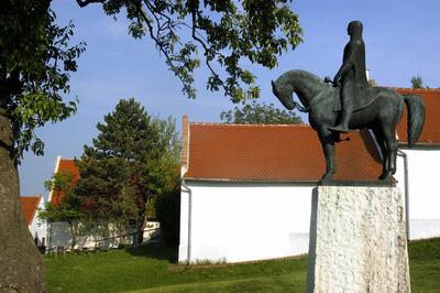 Nagyvázsony, Kinizsi Pál lovasszobra-stock-foto