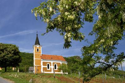 Szent György-hegyi Lengyel-kápolna-stock-foto