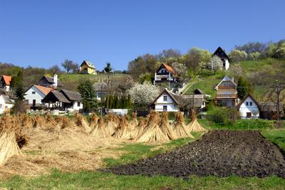 Szigligeti látkép tavasszal-stock-foto