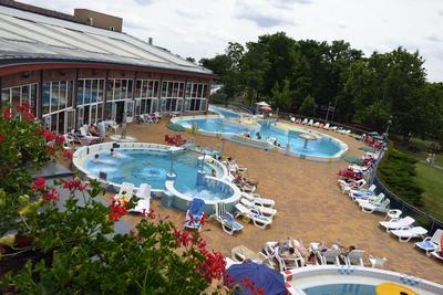 Gyopárosfürdő-stock-foto