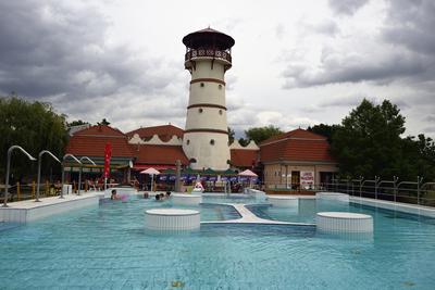 Gyopárosfürdő-stock-foto