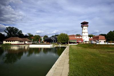 Gyopárosfürdő-stock-foto