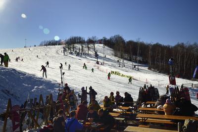 Mátraszentistváni Sípark-stock-foto