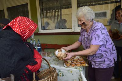 Tikverőzés Mohán-stock-foto