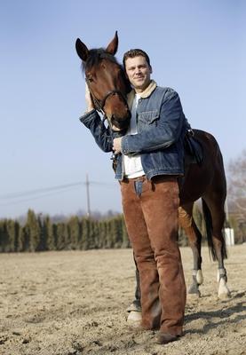 Kósa L. Adolf lovagol-stock-foto