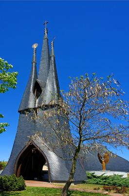 Paks, Makovecz-templom-stock-foto
