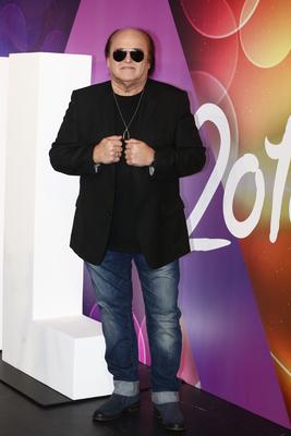 Elindult A Dal 2018. A korábbról ismert zsűritagok, Frenreisz Károly és Both Miklós mellé idén Schell Judit és Mező Misi ül be a zsűri székébe. A műsorvezetők Rátonyi Kriszta és Fehérvári Gábor Alfréd, Freddie lesznek.-stock-foto