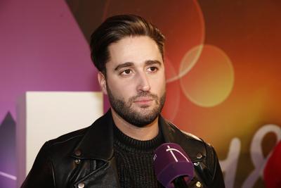 Elindult A Dal 2018. A korábbról ismert zsűritagok, Frenreisz Károly és Both Miklós mellé idén Schell Judit és Mező Misi ül be a zsűri székébe. A műsorvezetők Rátonyi Kriszta és Fehérvári Gábor Alfréd, Freddie lesznek.-stock-foto