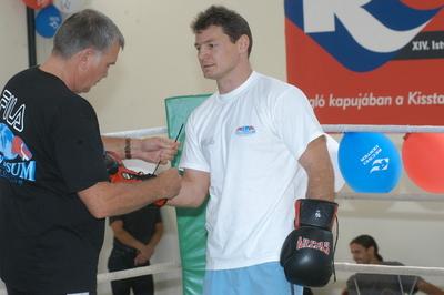 Erdei Zsolt ökölvívó-stock-foto