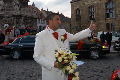Gáspár Győző és Balla Bea asszony a Mátyás-templomban újra megpecsételték szerelmüket-stock-foto