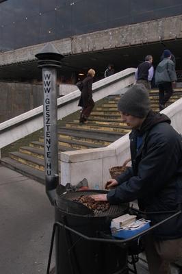 Sült gesztenye árusítás-stock-foto