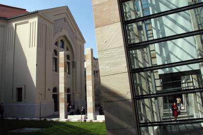 Megnyílt a Páva utcai Holocaust Dokumentációs Központ és Emlékhely.-stock-foto