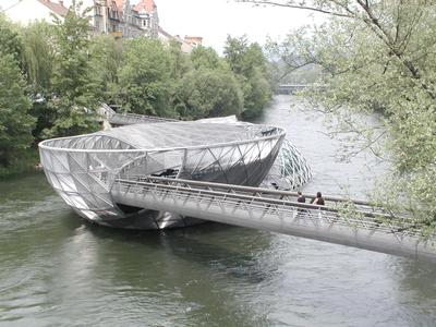 GRAZ - Insel (Sziget) a Mura folyón-stock-foto