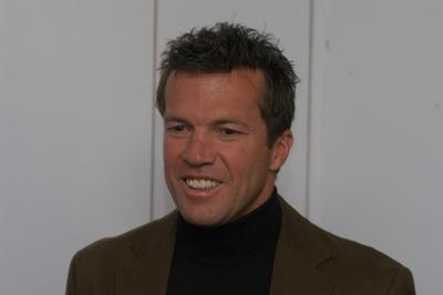 Budapest, 2004.01.05.
Lothar Matthäus német labdarúgó, edző mindent megnyert, amit futballista megnyerhet. Világbajnok, Európa-bajnok, UEFA-kupagyőztes és az aranylabdát is megkapta. Január elsejétől ő a magyar válogatott szövetségi kapitánya.-stock-foto