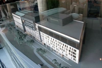 Épül a Művészetek Palotája-stock-foto