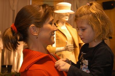 Nagy Tímea lányával-stock-foto