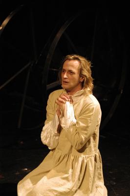 Budapest, 2004.02.11.
A Napszínház 2004. február 26-án mutatta be Donatien-Alphonse-François de Sade Justine című műve alapján készült előadását a Thália Régi Stúdióban. 
Szereplők: Pálfi Kati, Csontos Róbert, Fodor Krisztina, Dévai Balázs-stock-foto