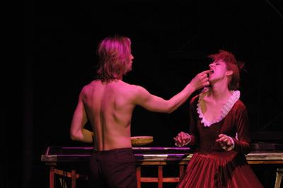 Budapest, 2004.02.11.
A Napszínház 2004. február 26-án mutatta be Donatien-Alphonse-François de Sade Justine című műve alapján készült előadását a Thália Régi Stúdióban. 
Szereplők: Pálfi Kati, Csontos Róbert, Fodor Krisztina, Dévai Balázs-stock-foto