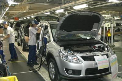 Suzuki esztergomi gyára-stock-foto