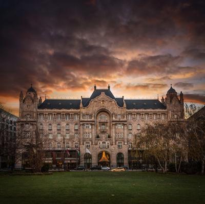 Budapest, Gresham-palota-stock-photo