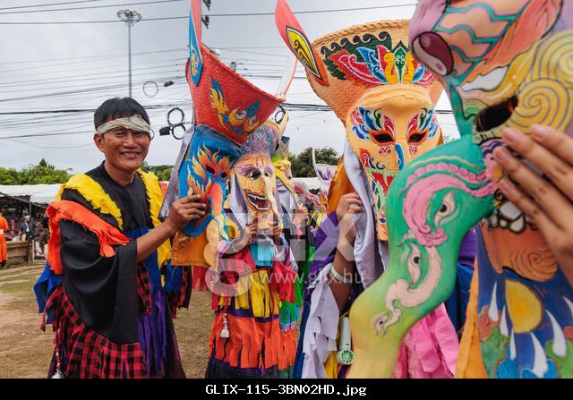 Loei, Thailand. 29th June, 2025. Participants seen wearing the Phi Ta Khon mask during the parade. Phi Ta Khon, also known as the 'Ghost Festival', is a vibrant and unique festival held in Dan Sai, Loei province, Thailand, during the rainy season, usually between late June and early July.It is one of the most unique and colorfull festivals in the country, known for its vibrant masks, traditional music, and lively processions. Credit: SOPA Images Limited/Alamy Live News