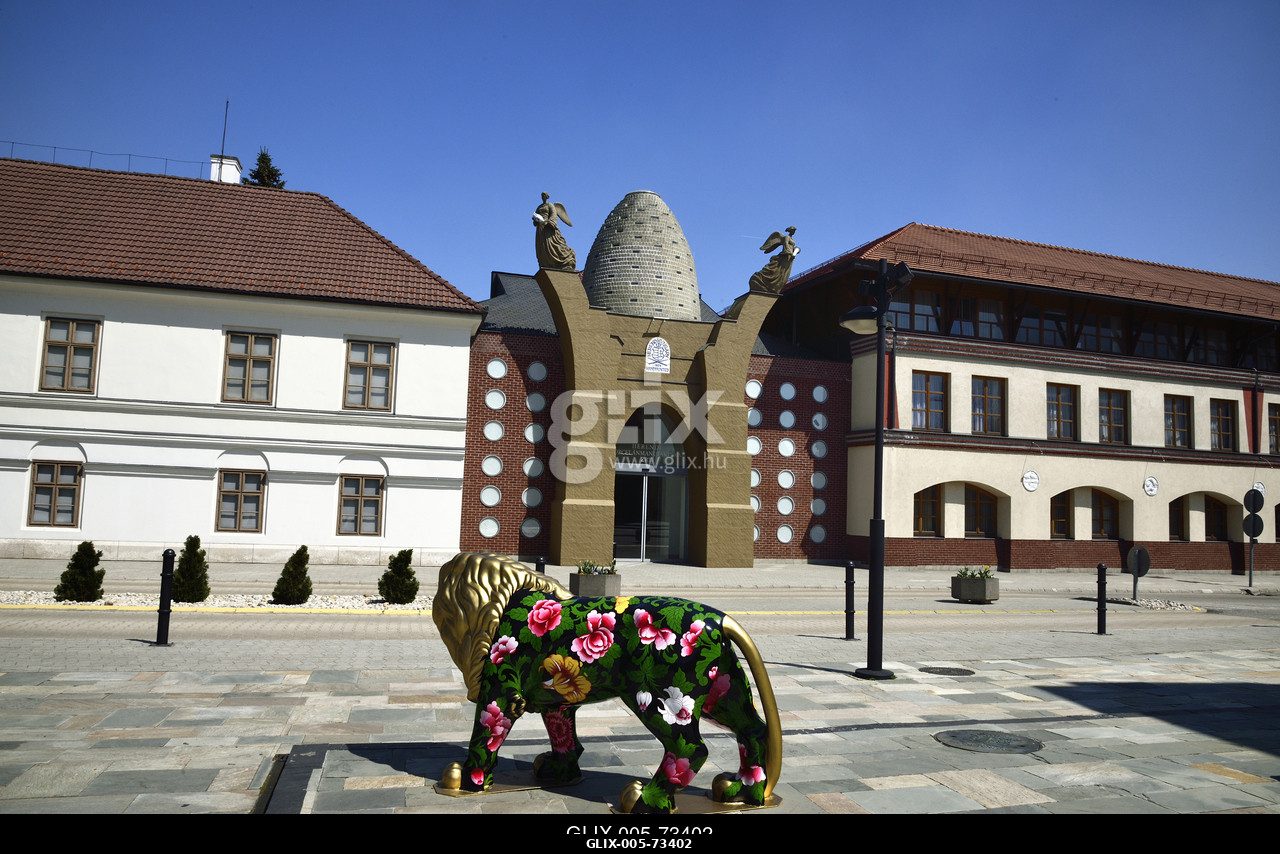 A Herendi Porcelánmanufaktura épülete.