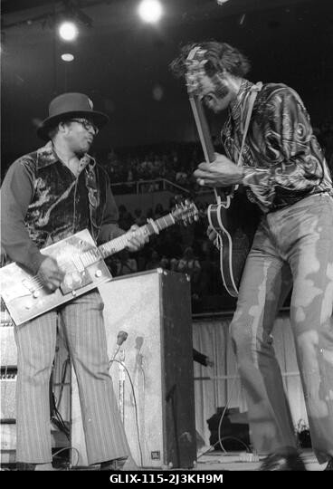 Chuck Berry és Bo Diddley élőben a Nassua Coliseumban, New Yorkban, 1972-ben. Fotó: Jeffrey Mayer / Rock Negatives / MediaPunch