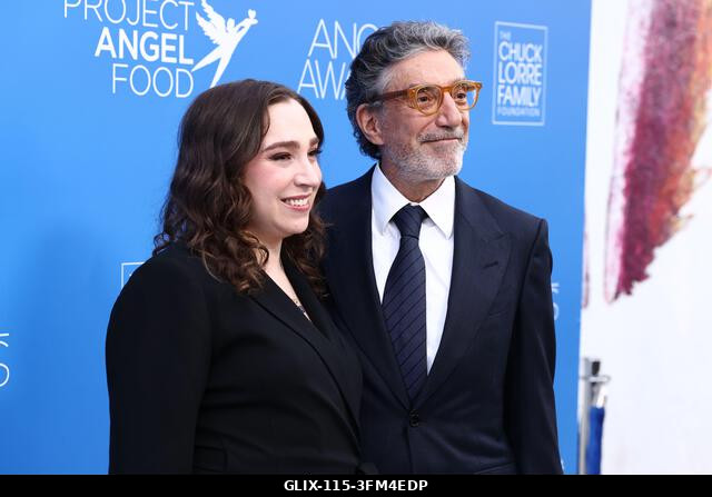 Hollywood, Egyesült Államok. 2026. szeptember 26. Nikki Lorre és Chuck Lorre a Project Angel Food 2026-os Angel Awards díjátadóján, amelyet a Chuck...