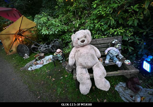 Alton, Egyesült Királyság. 2026. szeptember 26. A Scarefest megnyitó estéje az Alton Towersben, ahol ijesztő labirintus karakterek, előadók és a ha...