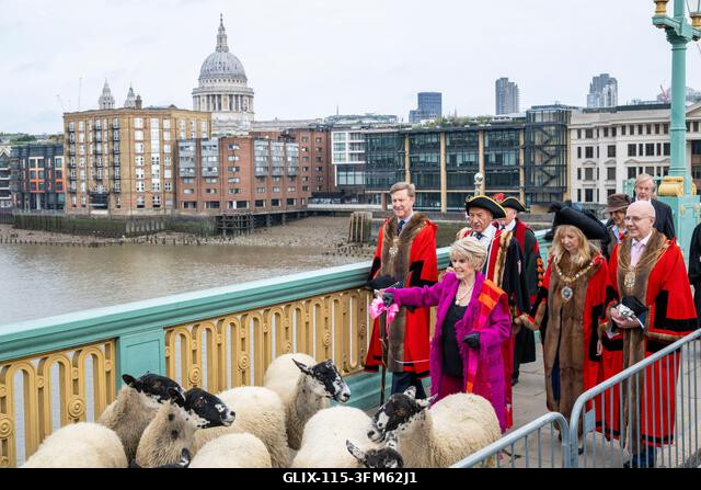 London, Egyesült Királyság. 2026. szeptember 27. Gloria Hunniford televíziós és rádiós műsorvezető, London polgármestere, Dame Susan Langley és Lon...