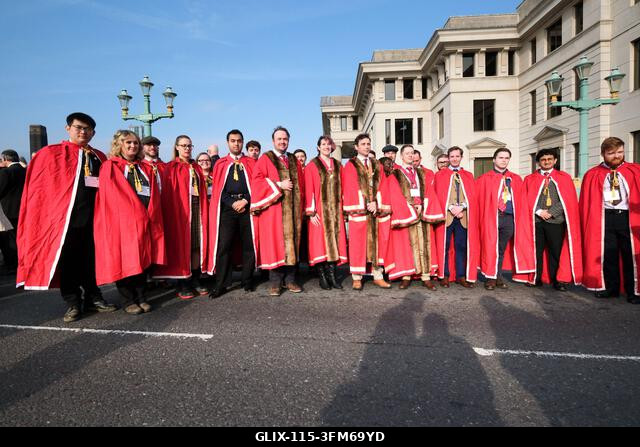 Southwark híd, London, Egyesült Királyság. 2026. szeptember 27. A 2026-os juhösvény a Southwark hídon. Gloria Hunniforddal. Fotó: Matthew Chattle/A...