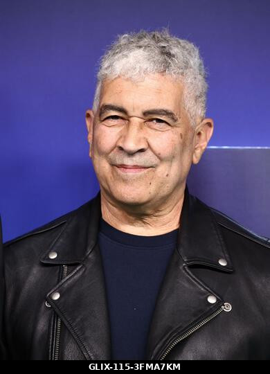 Los Angeles, Egyesült Államok. 2026. szeptember 27. Pat Smear, a Nirvana tagja a 2026-os MTV Video Music Awards díjátadón, amelyet a Peacock Színhá...