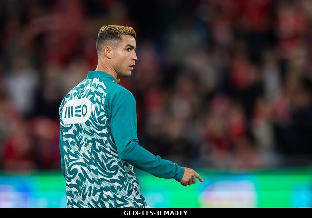 Oslo, Norvégia, 2026. szeptember 27., Cristiano Ronaldo bemelegít az Ullevaal Stadionban, Anne-Marie Forker/Alamy Live News