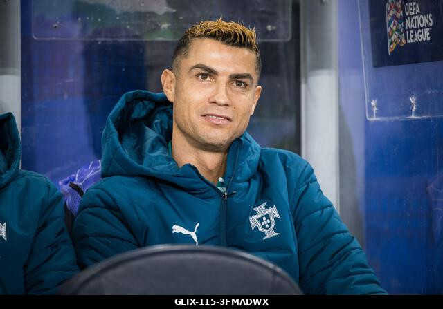 Oslo, Norvégia, 2026. szeptember 27., Cristiano Ronaldo az Ullevaal Stadion padon ül, Anne-Marie Forker/Alamy Live News