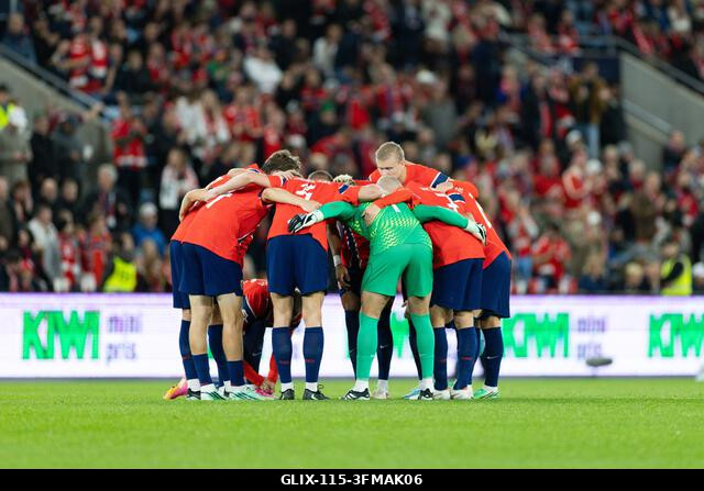 Oslo, Norvégia. 2026. szeptember 27. OSLO, NORVÉGIA - SZEPTEMBER 27.: Norvég játékosai az UEFA Nemzetek Ligája Norvégia-Portugália mérkőzésén az Ul...