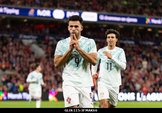 Oslo, Norvégia. 2026. szeptember 27. OSLO, NORVÉGIA - SZEPTEMBER 27.: A portugál Goncalo Ramos ünnepel a gólja után az UEFA Nemzetek Ligája Norvégi...