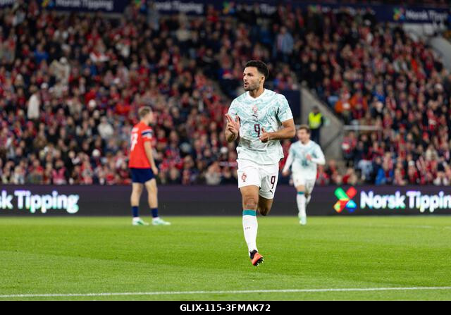 Oslo, Norvégia. 2026. szeptember 27. OSLO, NORVÉGIA - SZEPTEMBER 27.: A portugál Goncalo Ramos ünnepel a gólja után az UEFA Nemzetek Ligája Norvégi...