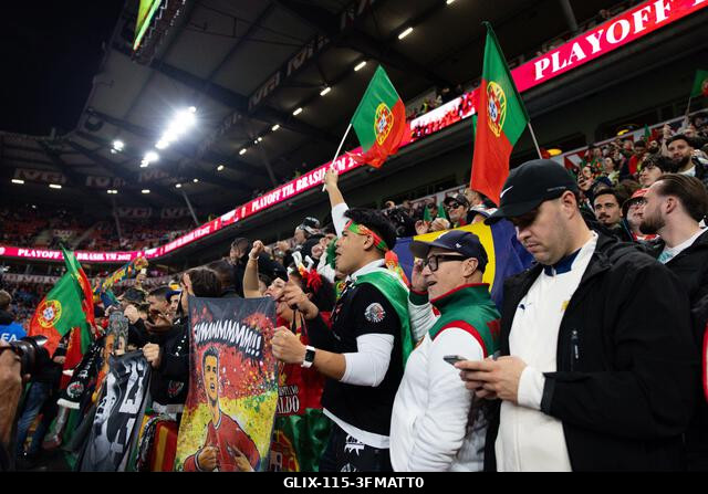 Oslo, Norvégia. 2026. szeptember 27. OSLO, NORVÉGIA - SZEPTEMBER 27.: Portugália szurkolói láthatók az UEFA Nemzetek Ligája Norvégia-Portugália mér...