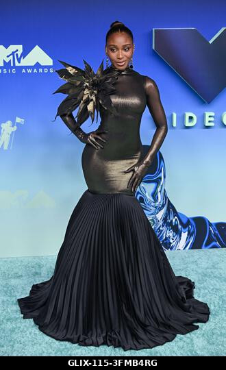 Los Angeles, USA. 2026. szeptember 27. Normani megérkezik a 2026-os MTV Video Music Awards díjátadóra, a Peacock Színházba. Fotó: Doug Peters/EMPIC...