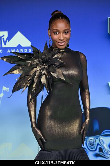 Los Angeles, USA. 2026. szeptember 27. Normani megérkezik a 2026-os MTV Video Music Awards díjátadóra, a Peacock Színházba. Fotó: Doug Peters/EMPIC...