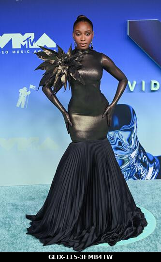 Los Angeles, USA. 2026. szeptember 27. Normani megérkezik a 2026-os MTV Video Music Awards díjátadóra, a Peacock Színházba. Fotó: Doug Peters/EMPIC...