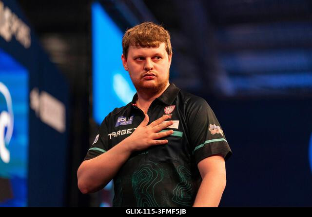 Leicester, Egyesült Királyság. 2026. szeptember 28. Kevin Doets a 2026-os Boyle Sports World Grand Prix alatt a Mattioli Arénában, Leicesterben, az...